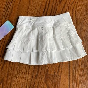 Brand new with tags girls Ivivva tennis skirt